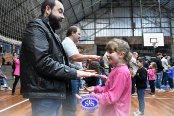 Homenagens aos pais dos alunos do Infantil 5 e do 1º ano