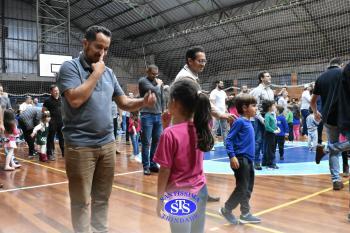 Homenagens aos pais dos alunos do Infantil 5 e do 1º ano