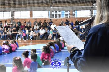 Homenagens aos pais dos alunos do Infantil 5 e do 1º ano