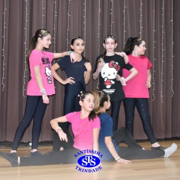 Show de Talentos celebra as habilidades dos alunos e promove momentos de descontração