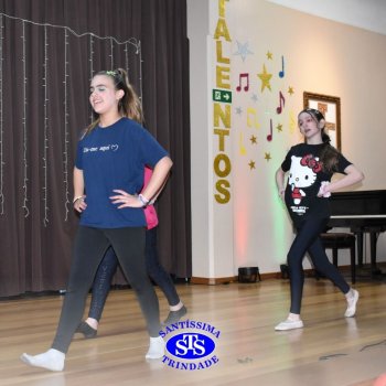 Show de Talentos celebra as habilidades dos alunos e promove momentos de descontração