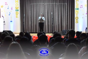 Show de Talentos celebra as habilidades dos alunos e promove momentos de descontração