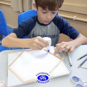 Estudo dos polígonos de forma lúdica | 5º ano