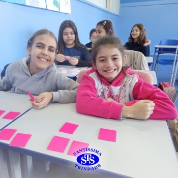 Estudo dos polígonos de forma lúdica | 5º ano