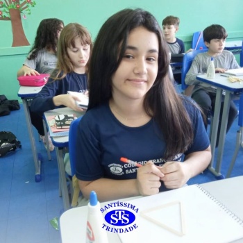 Estudo dos polígonos de forma lúdica | 5º ano
