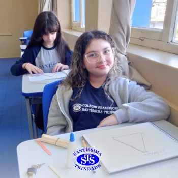 Estudo dos polígonos de forma lúdica | 5º ano