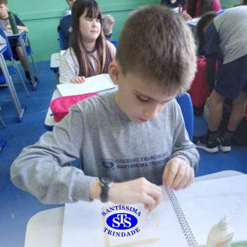 Estudo dos polígonos de forma lúdica | 5º ano