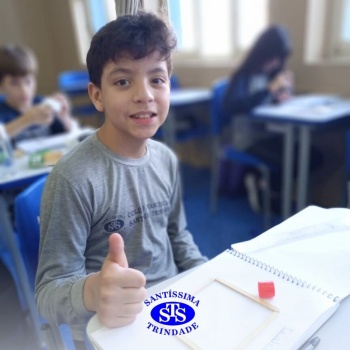 Estudo dos polígonos de forma lúdica | 5º ano