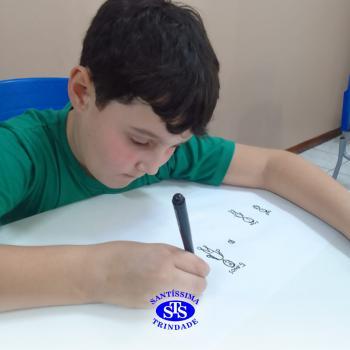Fases da vida são estudadas através de atividades práticas | 2º ano
