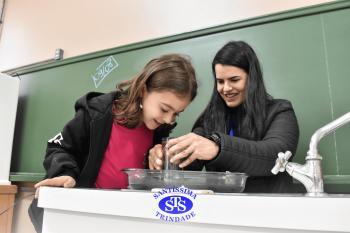 Fases da vida são estudadas através de atividades práticas | 2º ano