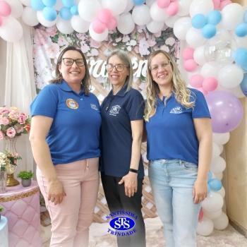 Profissionais do Colégio recebem homenagem especial 