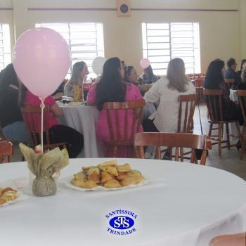 Profissionais do Colégio recebem homenagem especial 