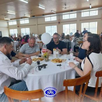Profissionais do Colégio recebem homenagem especial 
