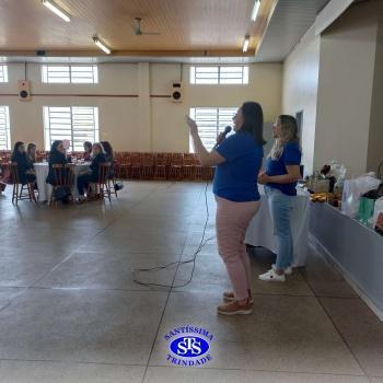 Profissionais do Colégio recebem homenagem especial 