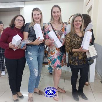Profissionais do Colégio recebem homenagem especial 