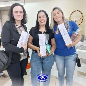 Profissionais do Colégio recebem homenagem especial 