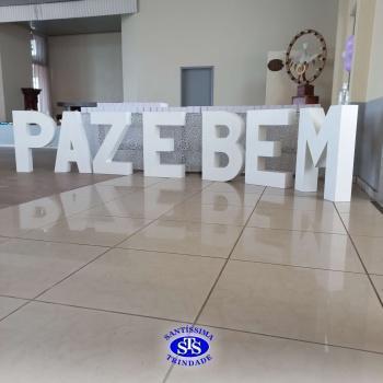 Profissionais do Colégio recebem homenagem especial 