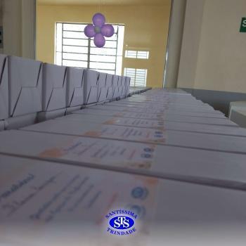 Profissionais do Colégio recebem homenagem especial 