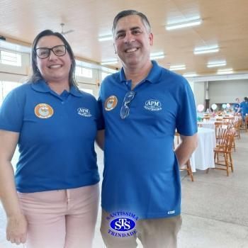 Profissionais do Colégio recebem homenagem especial 