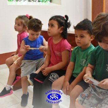 Turmas da Educação Infantil celebram o significado do Natal na Capela