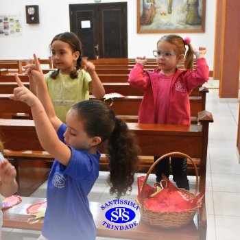 Turmas da Educação Infantil celebram o significado do Natal na Capela