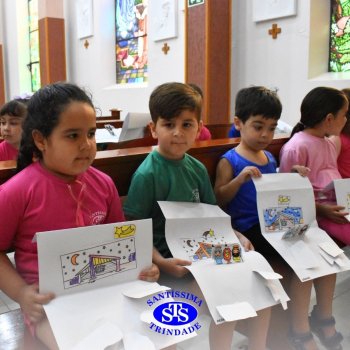 Turmas da Educação Infantil celebram o significado do Natal na Capela