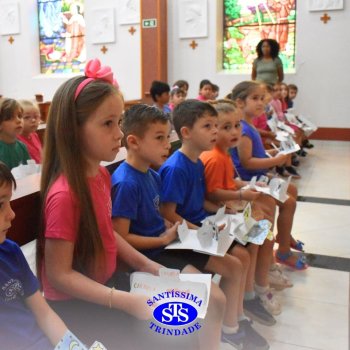 Turmas da Educação Infantil celebram o significado do Natal na Capela