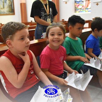 Turmas da Educação Infantil celebram o significado do Natal na Capela