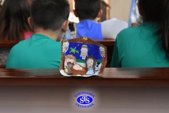 Alunos de 3º, 4º e 5º ano participam de Celebrações de Natal