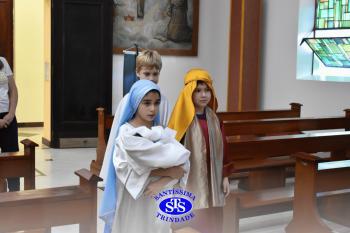Alunos de 3º, 4º e 5º ano participam de Celebrações de Natal