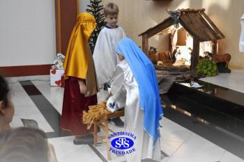 Alunos de 3º, 4º e 5º ano participam de Celebrações de Natal