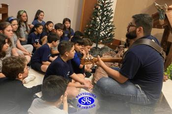 Alunos de 3º, 4º e 5º ano participam de Celebrações de Natal