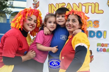 Contação de histórias com a família