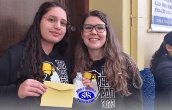 Ação entre amigos da 3ª série do Ensino Médio 