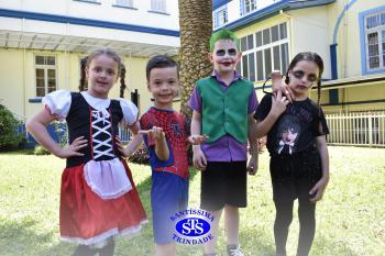 Alunos participam de atividades alusivas ao Dia da Criança 