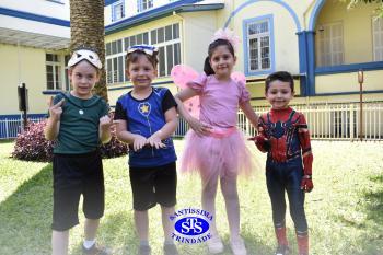Alunos participam de atividades alusivas ao Dia da Criança 