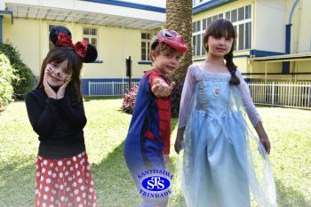 Alunos participam de atividades alusivas ao Dia da Criança 
