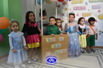 Alunos participam de atividades alusivas ao Dia da Criança 