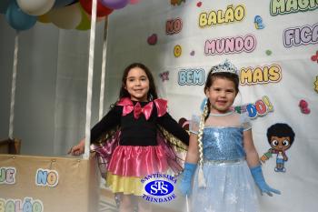 Alunos participam de atividades alusivas ao Dia da Criança 