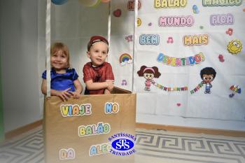 Alunos participam de atividades alusivas ao Dia da Criança 