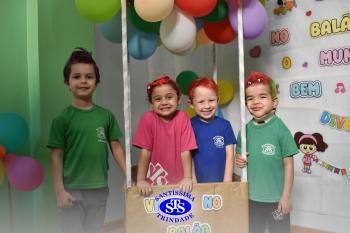 Alunos participam de atividades alusivas ao Dia da Criança 