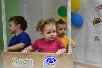 Alunos participam de atividades alusivas ao Dia da Criança 