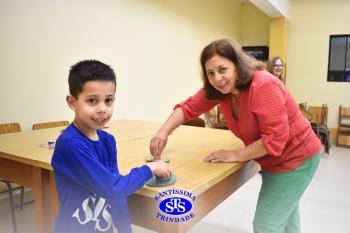 Alunos participam de atividades alusivas ao Dia da Criança 