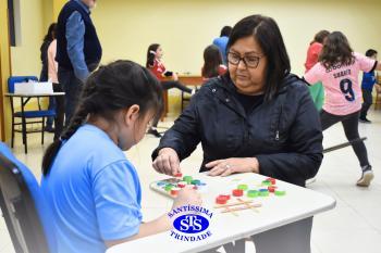 Alunos participam de atividades alusivas ao Dia da Criança 