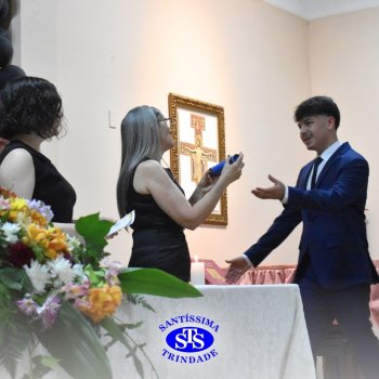 Estudantes da 3ª série celebram Formatura do Ensino Médio