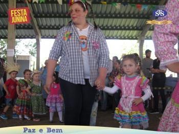 Desfile Caipira - Educação Infantil