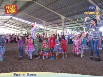 Desfile Caipira - Educação Infantil