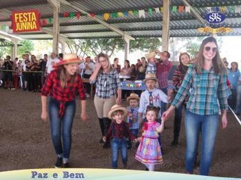 Desfile Caipira - Educação Infantil