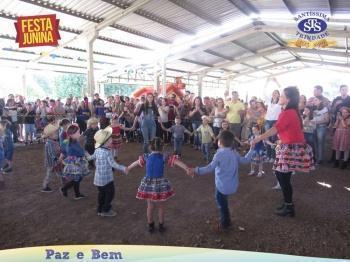 Desfile Caipira - Educação Infantil