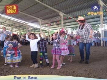 Desfile Caipira - Educação Infantil